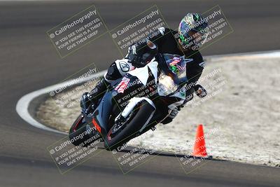 media/Sep-21-2025-TrackDaz (Sun) [[277c75b276]]/C Group/1240pm (Turn 2)/